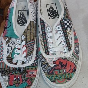 Vans Colorful Washington Bear Graphic Sneakers Size 8